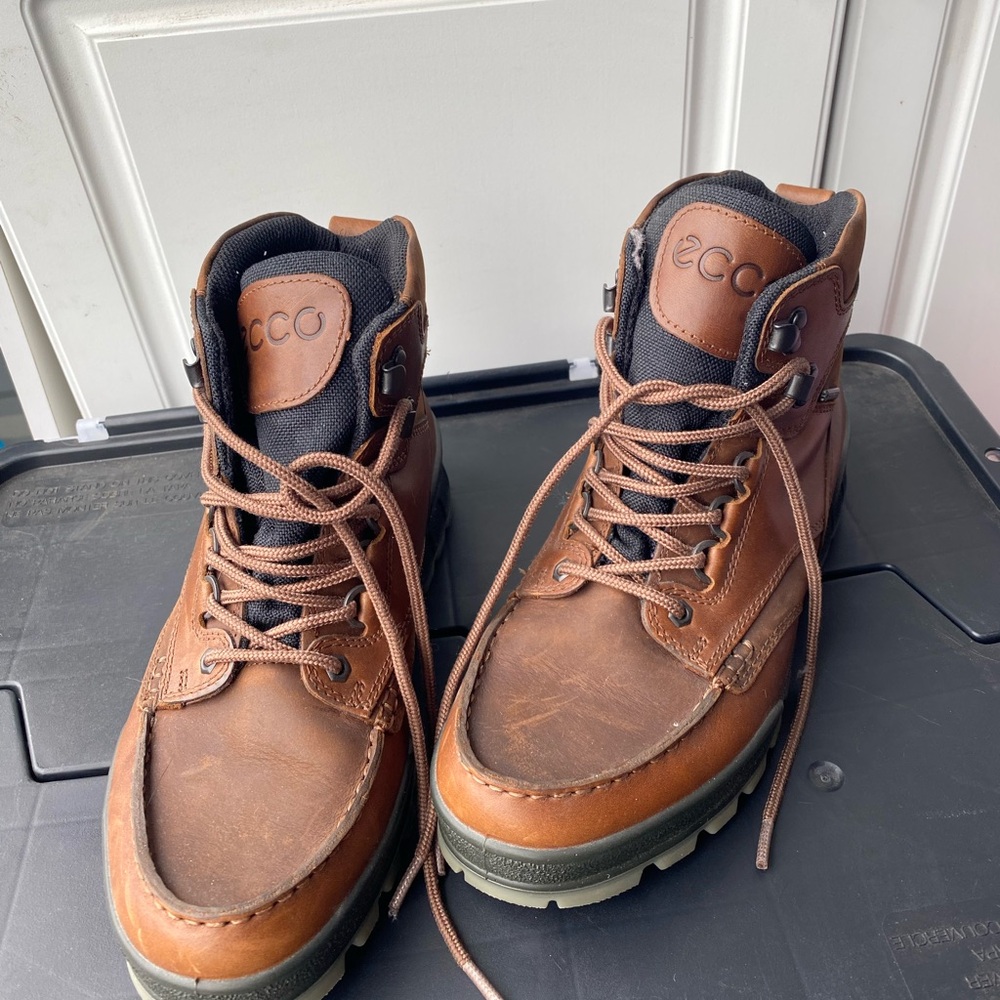 ECCO Men's Tan Leather Hiking Boots